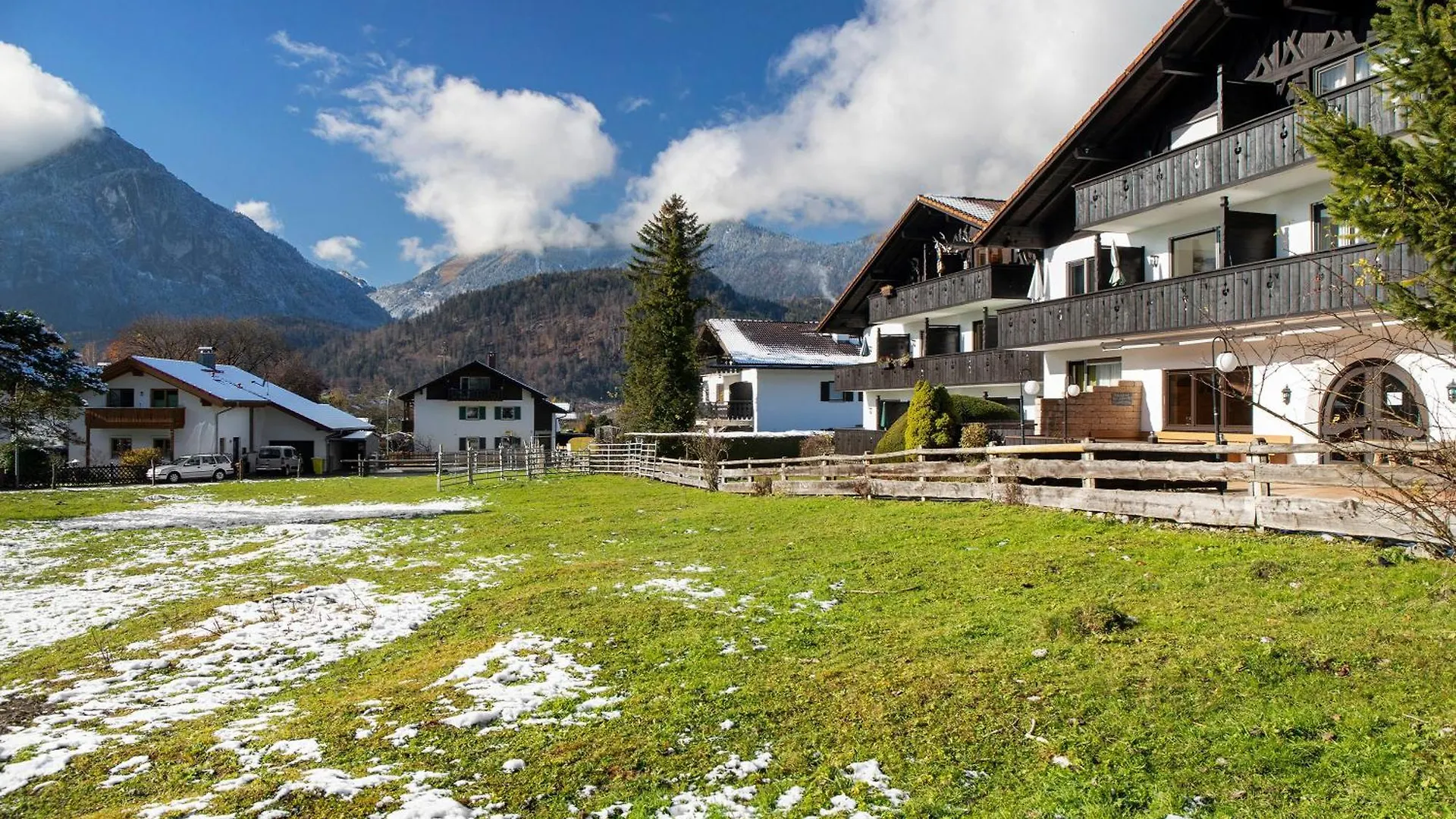Almzeit Apartamento Farchant